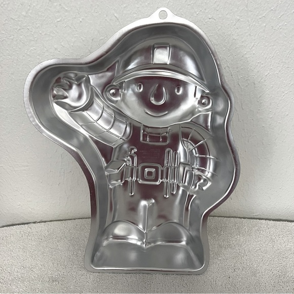 Wilton Bob the Builder Cake Pan Vintage 2002 #2105-5025 Birthday Parties EUC - Picture 3 of 4
